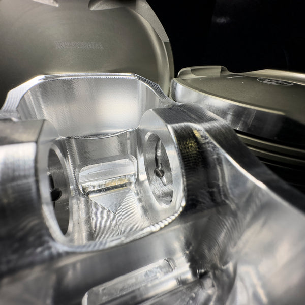 S63B44 [4.4LTR. V8 TT]